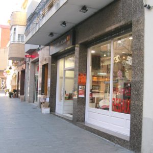 El comerç de la ciutat podrà obrir 10 festius a l’any