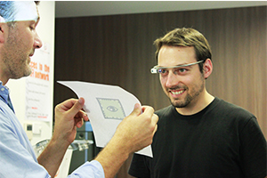 L’empresa SFY presenta una mostra de tecnologia “Wearable” al Parc de Recerca UAB