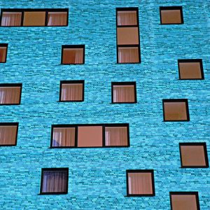 Edificis creats en una cadena de muntatge