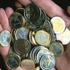 El deute de famílies i empreses retrocedeix 6 anys