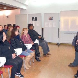 Persones en atur i amb prestacions exhaurides, beneficiàries dels Plans d’Ocupació Municipals