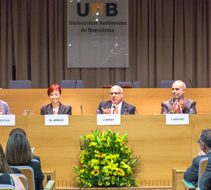 Margarita Arboix pren possessió com a rectora de la UAB