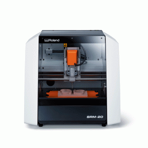 Roland DG presenta la seva primera impressora 3D i un nou model de fresadora