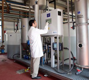 Construeixen una planta experimental de depuració d’aigües energèticament sostenible