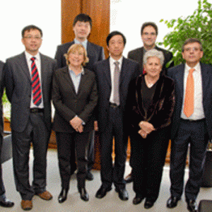 UAB i Shanghai Institute of Tourism