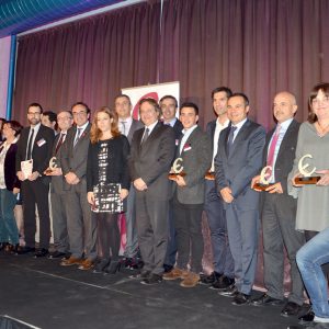 La Nit Empresarial premia tradició i innovació amb una Beca Rotary impulsant els vehicles elèctrics